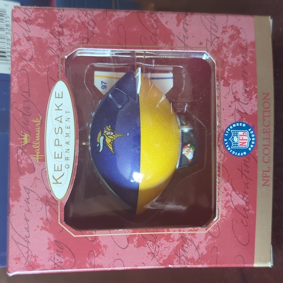 Hallmark Keepsake Ornament NFL Collection Minnesota Vikings NOS 1997 - Picture 1 of 7
